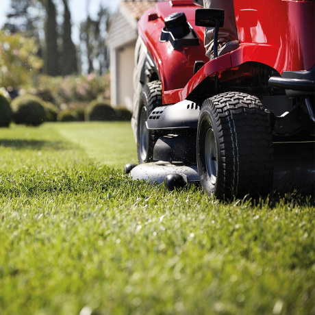 Tractor cortacésped HF 2417 HTE 2 Tractor cortacésped HF 2417 HTE - Imagen 2