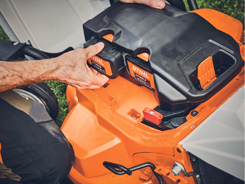 Cortacésped de batería RMA 765 V, sin batería ni cargador 2 Cortacésped de batería RMA 765 V, sin batería ni cargador - Imagen 2